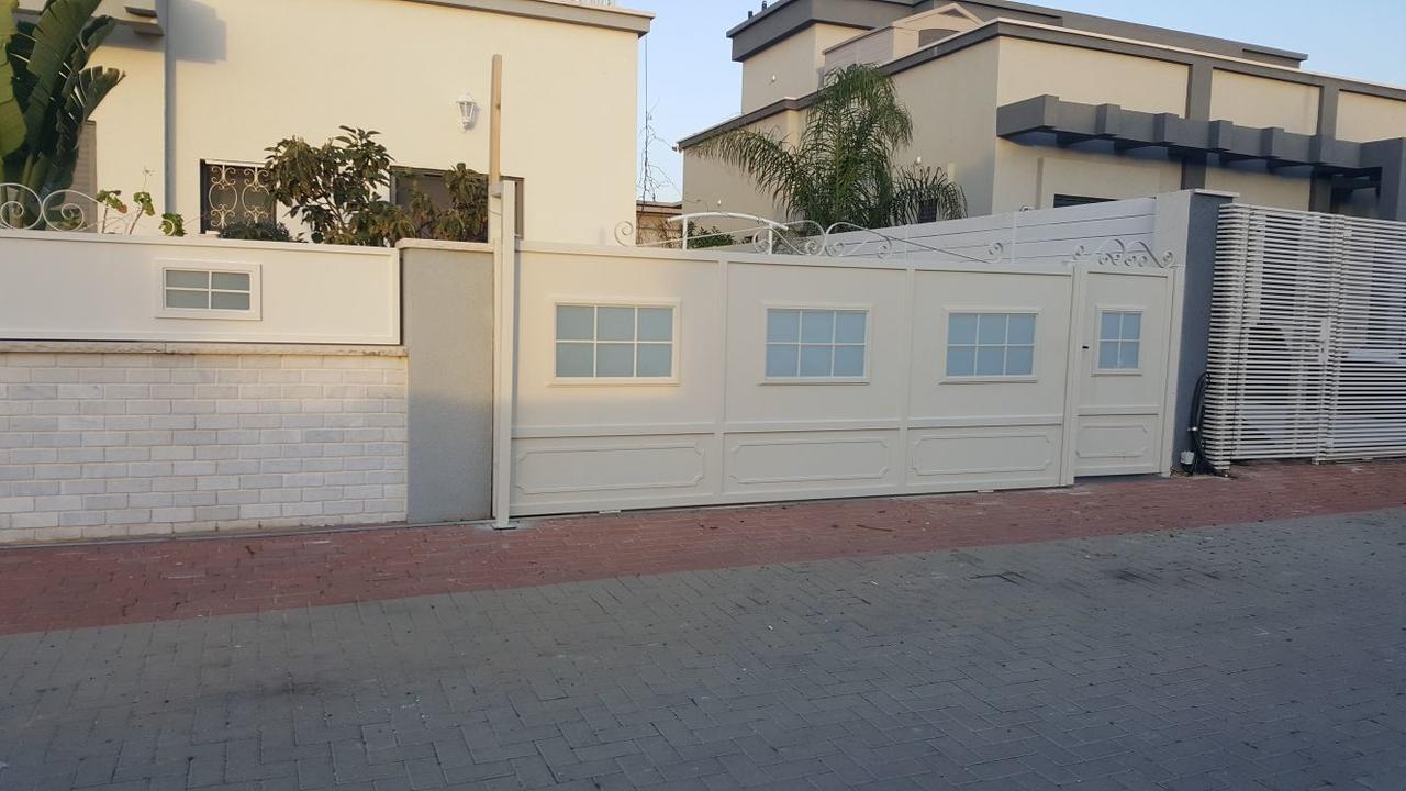 Regina'S Place Or Akiva Exterior photo