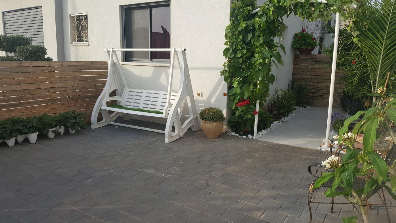 Regina'S Place Or Akiva Exterior photo