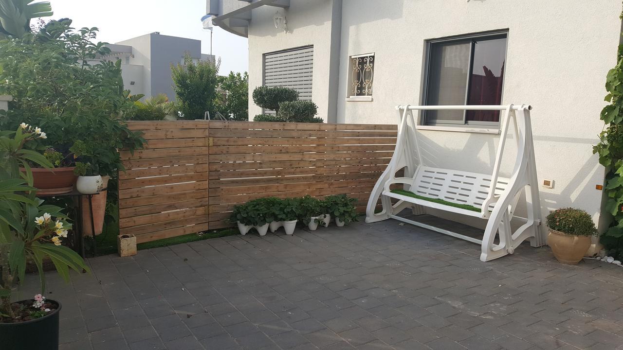 Regina'S Place Or Akiva Exterior photo